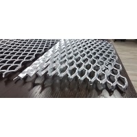 Лист стальной оцинкованный просечно-вытяжной ПВЛ 410 4x1000x2000 мм Ст3пс ТУ 5262-001-57099372-2004