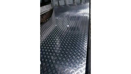 лист нержавеющий рифленый квинтет 1 мм AISI 304 купить в Владимире