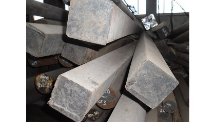 поковку стальную квадратную 500 мм У8А купить в Владимире