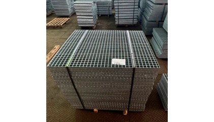 решетчатый прессованный настил P Zn 33x11 / 50x3 Ст3 купить в Владимире