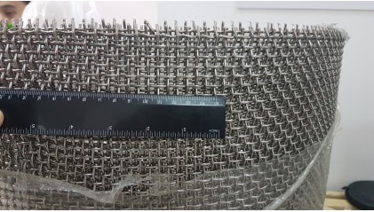 сетку нержавеющую рифленую (канилированную) 2x2 1,2 мм 12Х18Н10Т купить в Владимире