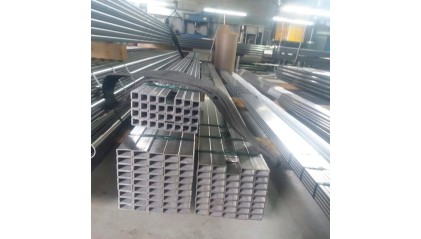 трубу нержавеющую профильную Б/Ш квадратную 100x100 8 мм AISI 304 купить в Владимире