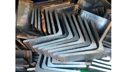 уголок стальной гнутый равнополочный 50x50x3 мм 08пс купить в Владимире